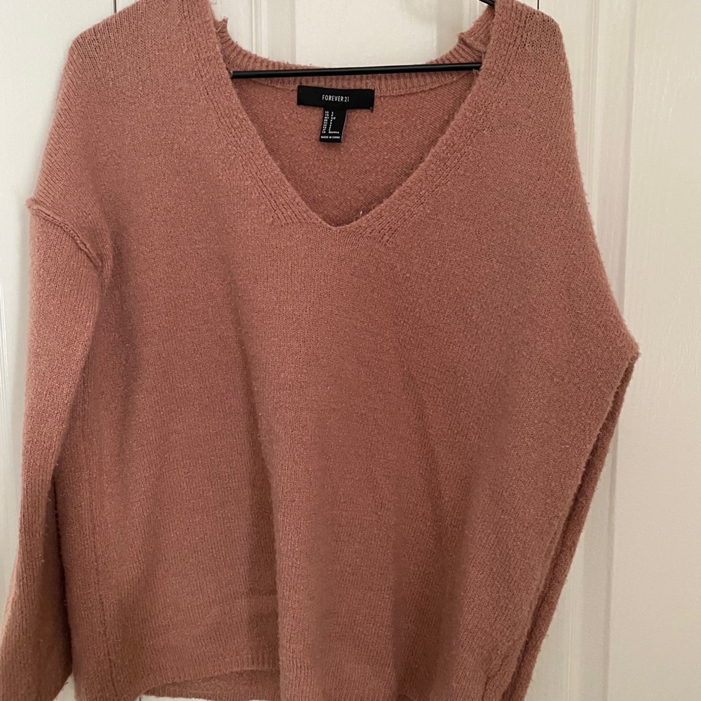 pink sweater